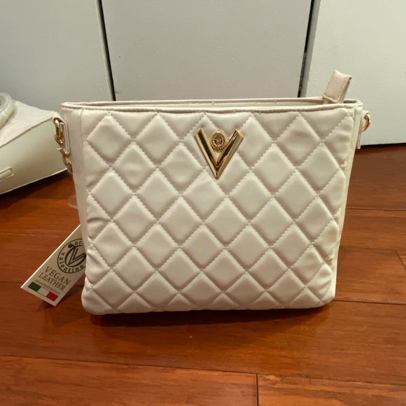 Valentino Orlandi Off White and Gold Quilted Cross Body Purse - Picture 6 of 11